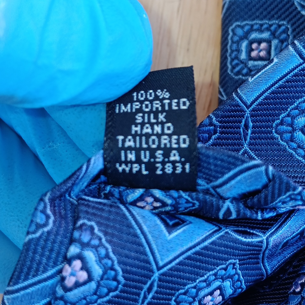 Ike Behar Blue Hexagonal Pattern Tie - image 5